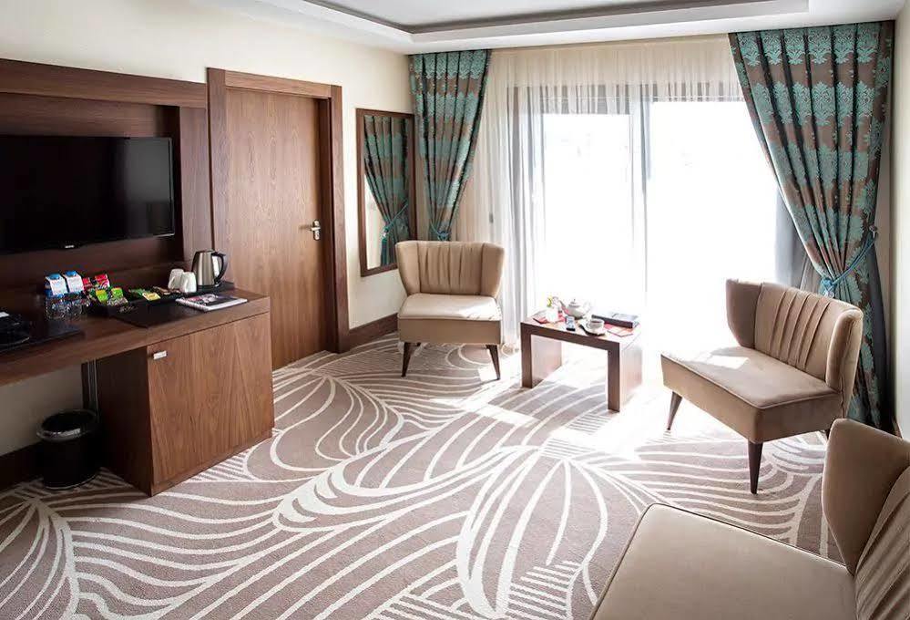 Hotel Ramada By Wyndham Yalova (Yalova)