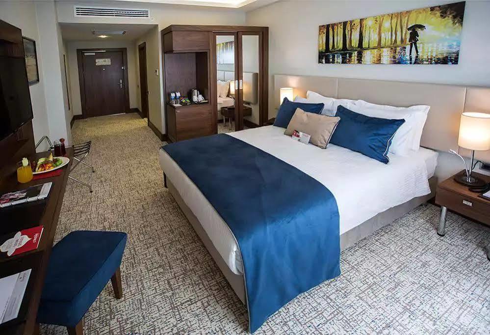 Ramada By Wyndham Hotel Yalova (Yalova)