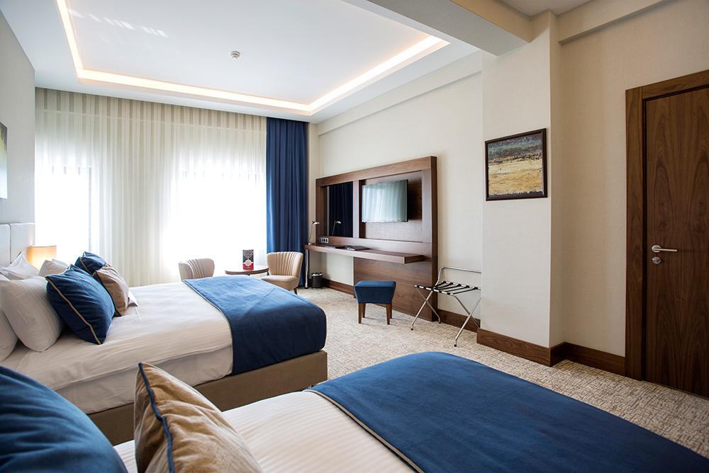 Ramada By Wyndham